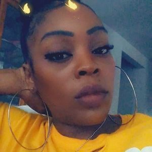 Meet your Posher, Aja